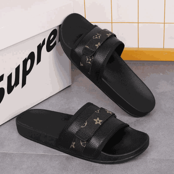 Black outdoor summer men's slippers with breathable design and non-slip sole for men